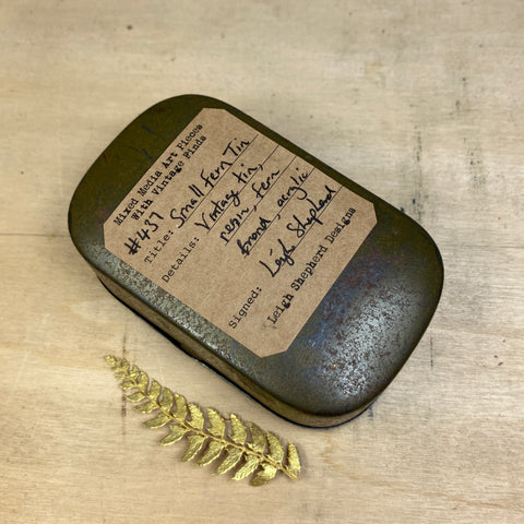 #437 Small Fern Tin