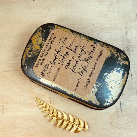 #438 Small Fern Tin