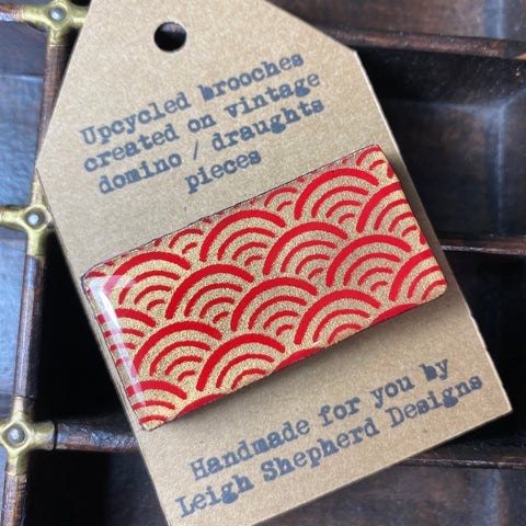 Domino Brooch - Ocean Red