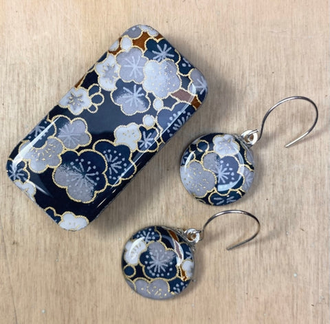 Sixpence Earrings and Teeny Tiny Tin - Sakura Slate