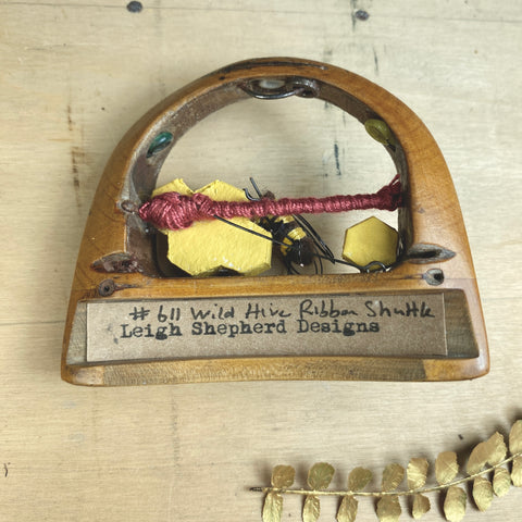 #611 Wild Hive - Ribbon Shuttle