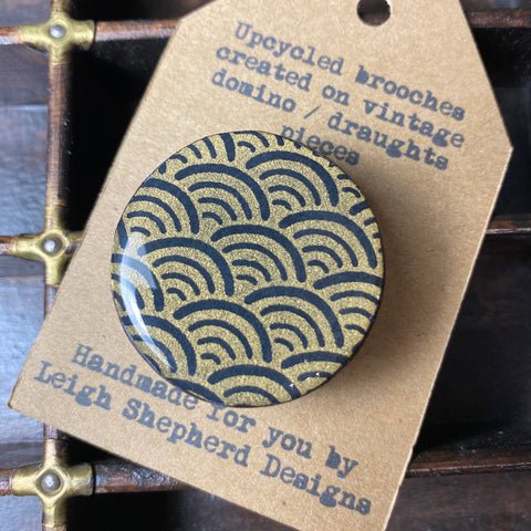 Draughts Piece Brooch - Ocean Black