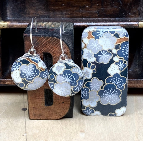 Sixpence Earrings and Teeny Tiny Tin - Sakura Slate