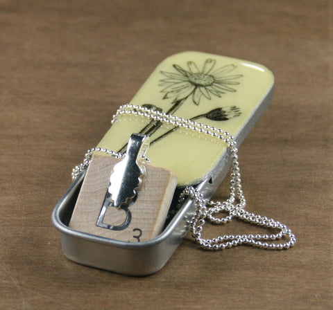 Cottage Garden Scrabble Tile Pendant and Teeny Tiny Tin - Daisy
