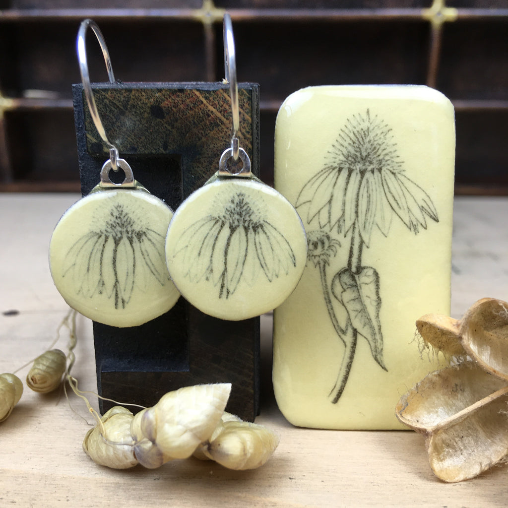 Sixpence earrings deals
