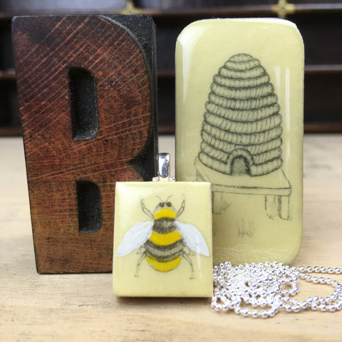 Cottage Garden Scrabble Tile Pendant and Teeny Tiny Tin - Bee